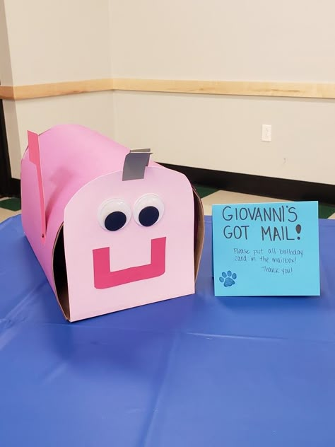 I made this mailbox for my son's Blue's Clues 1st Birthday Party.  It was the perfect place for guests to place the cards! I used cardboard for the base and supports, scrapbooking paper I had lying around (since I'm a scrapbooker), a brad to pin the flag, googly eye balls from the craft store, as well as velcro dots to open and close the lid. This project cost me less than $10 to make! Blue Clues Crafts, Blue Clues Birthday Party Ideas Food, Blues Clues Valentine Box Ideas, Blues Clues Birthday Party Centerpieces, Blue’s Clues Birthday Party Ideas, Blues Clues Third Birthday Party, Blues Clues Themed Birthday Party, Blues Clues Party Games, Blue Clues 2nd Birthday Party