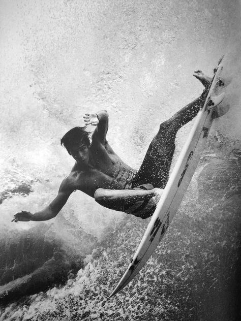 jay riva Surf Style Clothes, Surfer Boys, Surfer Dude, Surfer Style, Surf Lifestyle, Surfing Photography, Surf Lesson, Burton Snowboards, Surf Life