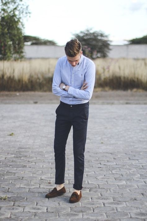 Outfits With Sperrys, Boat Shoes Outfit Mens, Boat Shoes Outfit, Sperrys Men, Suits Style, Heart Pumping, Loafers Outfit, Preppy Men, Formal Men Outfit