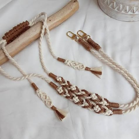 Tas Macrame, Macrame Strap, Lace Bag, Diy Macrame Plant Hanger, Kids' Bag, Bracelet Knots, Macrame Patterns Tutorials, Macrame Bag, Braided Rope