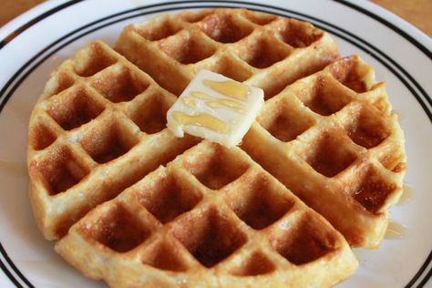 Easy Waffle Recipe No Eggs, Waffle Recipe No Eggs, Waffle Bar Ideas Brunch Party, Waffles Without Eggs, Waffle Charcuterie Board, Waffle Recipe Without Eggs, Waffle Bar Ideas, Bisquick Waffle Recipes, Homemade Waffle Mix