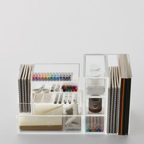 MUJI USA on Instagram: “Transparency in organization. Categorize smaller items together with acrylic storage to find everything you need at a single glance.…” Stationary Decor, Muji Stationary, Stationary Desk, Desk Arrangement, Organizing Inspiration, Desk Arrangements, Neat Method, Stationary Organization, Study Desk Decor