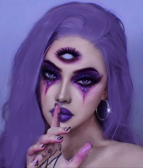 #MakeUp #MakeUpIdeas #makeupartist #Halloween #HalloweenMakeUp Horror Glam Makeup, Halloween Makeup Purple, Purple Halloween Makeup, Purple Witch Makeup, Funny Halloween Costumes For Kids, Witchy Makeup, Halloween Makeup Witch, Drag Make-up, Creepy Halloween Makeup