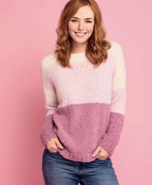 Cosy Boucle Jumper Crochet Sweater Free, Fashion Knitting, Knit Clothes, Jumper Knitting Pattern, Yarn Patterns, Boucle Yarn, Knitting Sweaters, Garment Pattern, Start Knitting