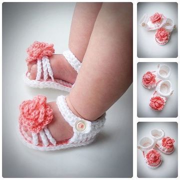 sandalias tejidas para bebe con flores Crochet Baby Girl Shoes, Crochet Dreams, Diy Sy, Baby Shoes Diy, Crochet Baby Sandals, Crochet Sandals, Crochet Baby Girl, Booties Crochet