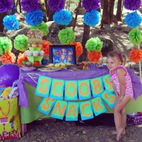 Photo 7 of 18: Scooby Doo / Birthday "Keelin's 3rd Birthday" | Catch My Party Scooby Doo Table Decorations, Scooby Doo Decorations, Scooby Doo Birthday Party Ideas, Scooby Birthday, Scooby Doo Birthday Cake, Scooby Doo Party, Scooby Doo Birthday, Scooby Doo Birthday Party, Scooby Doo Halloween