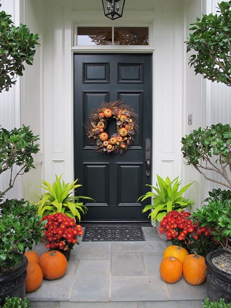 Pumpkins & Mums for Halloween Fall Front Door Decor, Cheap Flowers, Wood Front Doors, Fall Front Porch Decor, Fall Front Door, House Front Door, Wood Shed, Fall Front Porch, Fall Decorations Porch