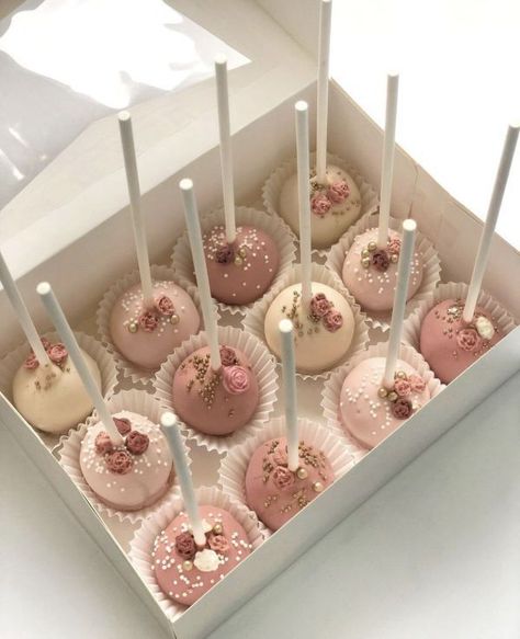 Cake Pops Designs Aesthetic, Dusty Rose Cake Pops, Cake Pop Inspiration, 21st Birthday Cake Pops, Birthday Cakepops Ideas, Pretty Cake Pops, Tea Party Dessert Ideas, Popcake Ideas, Baby Shower Cake Pops Girl