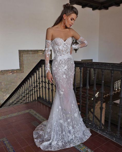 Wedding Dress Mermaid With Sleeves, Wedding Dress Chic, Off The Shoulder Wedding Dresses, Greek Wedding Dresses, Wedding Dress Gown, Dream Wedding Ideas Dresses, Designer Wedding Gowns, Gorgeous Wedding Dress, Reception Dress