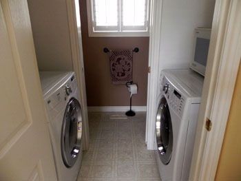 Washer And Dryer Facing Each Other, Small Washer And Dryer, Working Pantry, Washer Dryer Laundry Room, Small Laundry Closet, Bathroom Utility, Dream Products, Wash Room, Dream Master