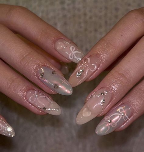 Asian Nails, Almond Nails Designs, Really Cute Nails, Soft Nails, Jelly Nails, Gem Nails, January 4, Prom Nails, Minimalist Nails