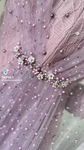 Kebaya Mauve, Muslim Wedding Dress Hijab Bride, Outfit Ideas Muslim, Brokat Modern, Dress Brokat Modern, Model Dress Kebaya, Draping Dress, Kebaya Lace, Batik Dress Modern