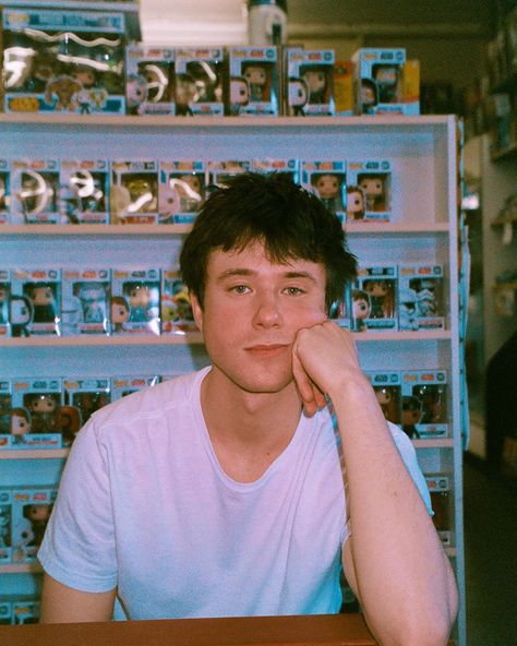 Alec Benjamin, Dear Future Husband, Indie Pop, King Of My Heart, Sound Of Music, My Favorite Music, American Singers, Selena Gomez, Celebrity Crush