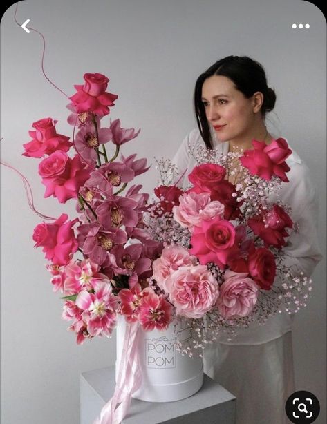 Unique Flower Gifts, Floral Design Bouquet, Bold Flower Arrangements, Mothers Day Flowers Ideas, Valentine’s Day Flower Arrangements, Valentines Day Arrangements, Valentines Floral Arrangements, Unique Flower Bouquet, Valentine Arrangements