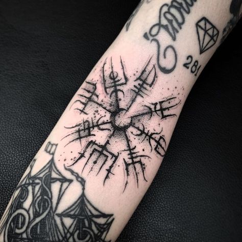 Vegvisir tattoo by Rafa Tattooist #rafatattooist #vegvisir #vikingtattoo #viking #norse #norsemythology #norsesymbols #symbols | Dec 6th 2019 | 1254859 Runes Tattoo, Vegvisir Tattoo, Viking Compass Tattoo, Norse Mythology Tattoo, Viking Tattoo Symbol, Valkyrie Tattoo, All Black Tattoos, Vikings Tattoo, Rune Tattoo