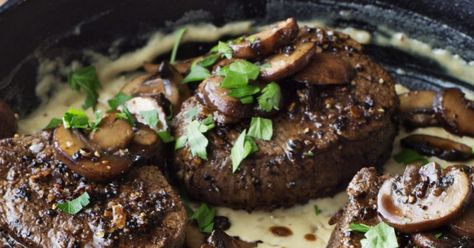 Filet Mignon with Mustard & Mushrooms from Barefoot Contessa. Preheat the oven to 400 degrees. Be sure your stove is well ventilated Heat a large (10-inch)… Mignon Steak, Filet Mignon Steak, Ina Garten Recipes, Barefoot Contessa, Iron Skillet, Cast Iron Skillet, Beef Dishes, Mushroom Recipes, Meat Dishes