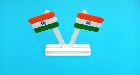 Easy Popsicle Sticks Flag Crafts Tutorial Teachers Day Ideas, Sticks Craft Ideas, Nursery School Activities, Sticks Craft, Independence Day Activities, American Flag Crafts, Popsicle Art, Flag Crafts, Independence Day Gift