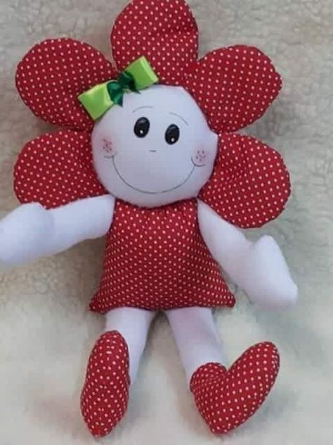 Eu Amo Artesanato: Boneca Flor com Molde Fabric Doll Pattern, Doll Patterns Free, Print Outs, Felt Craft, Fabric Toys, Sewing Dolls, Sewing Toys, Kids Pillows, Felt Dolls