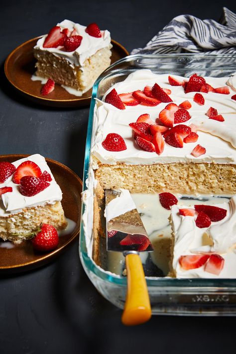 This gorgeous tres leches cake is made completely from scratch. It's moist, decadent, and delicious, and it's the perfect centerpiece for any celebration that calls for cake. Mexican Cake Recipes, Evaporated Milk Recipes, Leche Cake, Mexican Cake, Mexican Desserts, Mothers Day Desserts, July Desserts, Leches Cake, Mexican Dessert Recipes