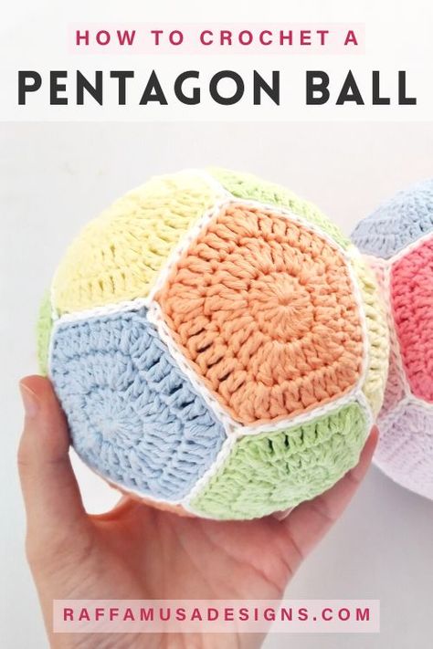 How to Crochet a Pentagon Ball – With Video Tutorial How To Crochet A Perfect Sphere, Crochet Sphere Pattern Free, Crochet Ball Pattern Free, Ball Crochet Pattern Free, Crochet Ball Free Pattern, Crochet A Ball, Crochet Ball Pattern, Crochet Sphere, Amigurumi Ball