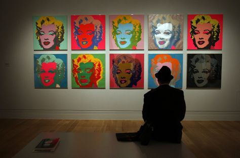 Andy Warhol's "Marilyn Monroe" at the National Portrait Gallery in London. Andy Warhol Artwork, Andy Warhol Marilyn, Warhol Art, Marilyn Monroe Art, Art Investment, Art Basel Miami, Roy Lichtenstein, Johannes Vermeer, Norma Jeane