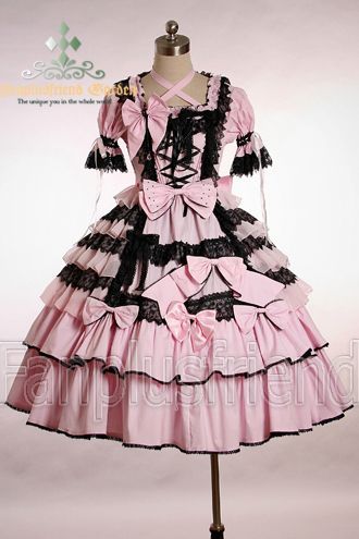 Pink Gothic Outfits, Rainbow Clothing, Estilo Harajuku, Lolita Outfits, Mary Magdalene, Jumper Skirt, Gothic Dress, Japanese Street Fashion, Spring Fashion Trends