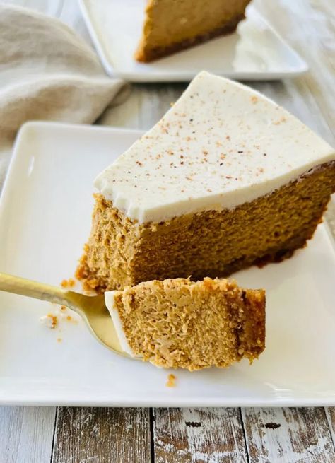 Pumpkin Cheesecake with Sour Cream Topping - joinmeinthekitchen.com Pumpkin Cheesecake With Sour Cream Top, Cheesecake With Sour Cream Topping, Cheesecake With Sour Cream, Yummy Fall Desserts, Sour Cream Topping, Sour Cream Cheesecake, Crumb Crust, Easy Pumpkin Dessert, Pumpkin Cheesecake Recipes