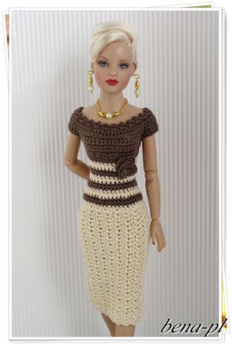 crocheted dress for Barbie