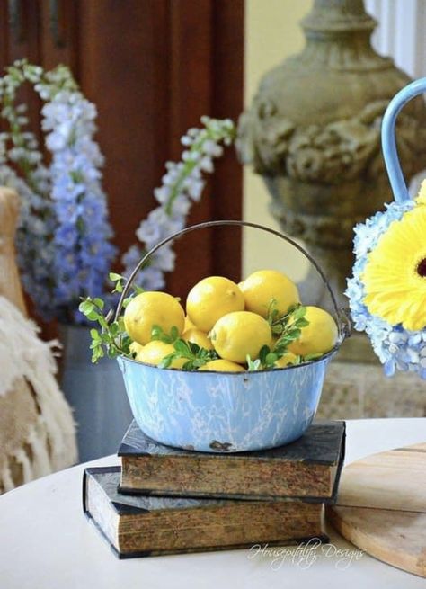 Housepitality Designs, Summertime Blues, Kitchen Vignettes, Farmhouse Table Centerpieces, Creative Centerpieces, Coffee Snacks, Lemon Decor, Summer Tables, Fruit Painting