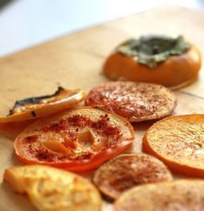 Magical Roasted Persimmon Slices: 5 New Flavors! Roasted Persimmons, Fuyu Persimmon, Crystalized Ginger, Beet Kvass, Persimmon Recipes, 5 Spice, Paleo Sides, Sweet Heat, Light Desserts