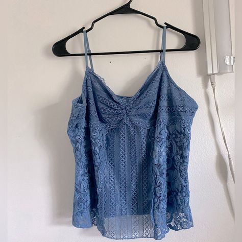 New With Tag Beautiful Floral Cami. Adjustable Straps Size Xl Color Blue. Cute Cami Tops, Florida Clothes, Acid Bath, Floral Lace Tank Top, Florida Outfits, Blue Cami, Lacey Tops, Lace Cami Top, Floral Cami