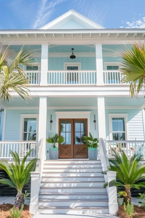 Key West Style Homes Exterior, Coastal Exterior House Colors, Southern Beach House, Coastal Homes Exteriors, House Color Ideas, Beach House Exterior Colors, Coastal House Exterior, Key West Style Homes, Florida Style Homes