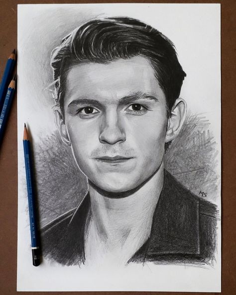 Done in graphite on canson sketch paper Drawing Easy Sketch, Marvel Art Drawings, Celebrity Artwork, Paper Sketch, Marvel Drawings, Sketch Paper, Sketch Pencil, New Drawing, Pencil Drawings Easy