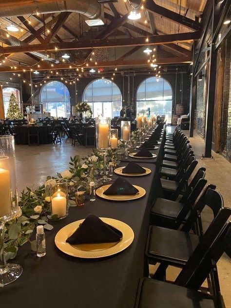 Wedding Black Table Setting, Black And Gold Place Setting Wedding, Gold And Black Wedding Table Setting, Black Gold Wedding Centerpiece, Black Back Drop Wedding, Black Tablecloth Wedding Rustic, Black Garden Chairs Wedding, Black Wedding Head Table, Black And Champagne Wedding Table Decor