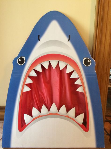 Add a red cloth to the back! I used a plaric tablecloth. Shark Photo Booth, Shark Photos, Marine Animals, Ocean Animals, Animal Party, Animal Theme, Kids Birthday Party, Photo Booth, Kids Birthday