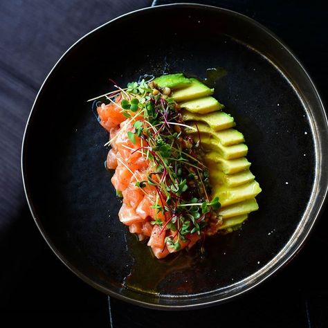 ❤️ Salmon tartare with avocado Тартар из лосося с авокадо 👨🏻‍🍳 By @belikov.aleksey 📍 At Moscow, Russia 📷 By @belikov.aleksey Do you like… | Instagram Salmon Avocado Tartare, Sashimi Plating, Salmon Tartare Plating, Salmon Tartare Recipe, Gourmet Food, Sashimi Recipe, Gastronomic Food, Salmon Tartare, Gourmet Food Plating