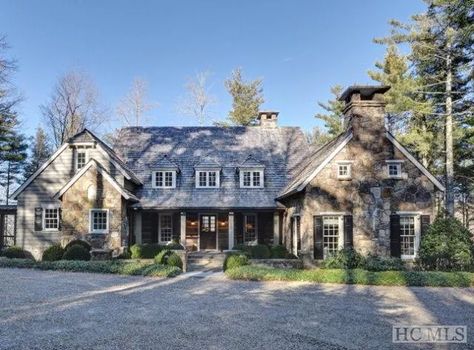 Grey Cottage, Cashiers Nc, Ranch Exterior, Old Stone Houses, Modern Mountain Home, Cottage Exterior, Old Cottage, Lake Cottage, Stone Cottage