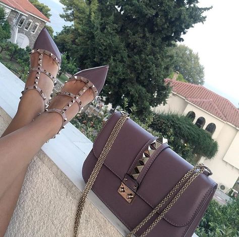 Valentino Rockstud bag and shoes Valentino Heels Outfit, Valentino Rockstud Bag, Valentino Heels, Luxury Lifestyle Fashion, Valentino Rockstud, Valentino Shoes, Valentino Bags, Stiletto Pumps, Gorgeous Shoes