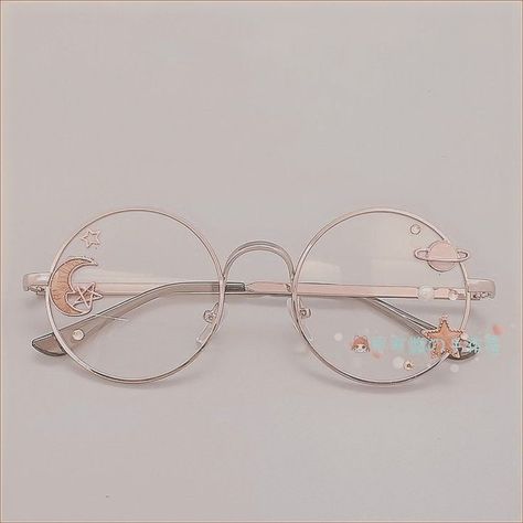 Clear Glasses Frames Women, Glasses Women Fashion Eyeglasses, Aesthetic Glasses, Cute Glasses Frames, Classy Glasses, Glasses Frames Trendy, Fancy Glasses, Clear Glasses Frames, Glasses Trends