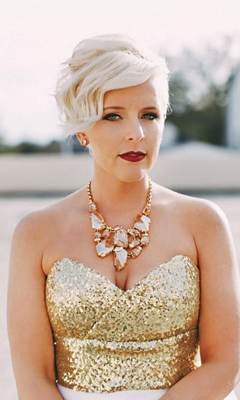 short wedding hairstyle ideas 28 Bridal Hairstyles For Short Hair, Pixie Wedding Hair, Wedding Hairstyle Ideas, Growing Out Hair, Short Hair Ponytail, Short Hair Bride, Best Wedding Hairstyles, Hair Styles 2017, Short Wedding Hair