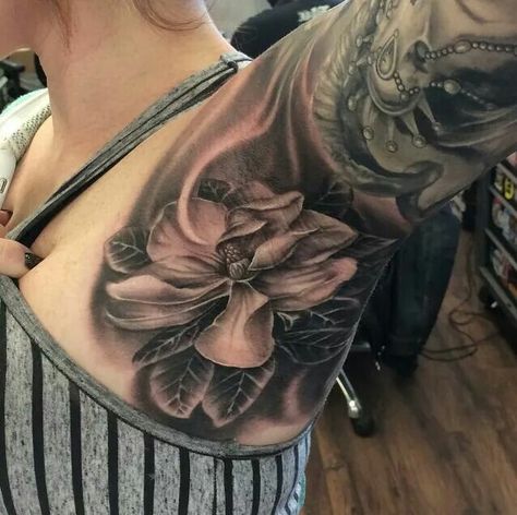 Nice arm pit piece Arm Pit Tattoo, Armpit Tattoo Women, Pit Tattoo, Armpit Tattoo, Colorful Sleeve Tattoos, Underarm Tattoo, Flower Tattoo Arm, Small Tattoos Simple, Up Tattoo