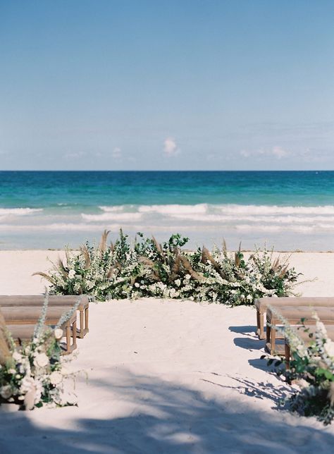 White And Blue Wedding Decor, Blue Wedding Decor, Mexico Beach Weddings, Small Beach Weddings, Beach Wedding Aisles, Destination Wedding In Mexico, Sunset Beach Weddings, Wedding Alters, Wedding In Mexico