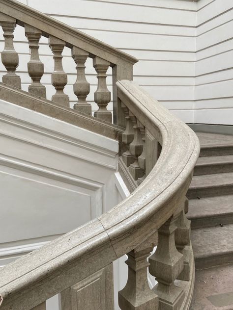 Stone Balustrade, Stone Railings, Balustrade Design, Staircase Handrail, Stair Case, Project Ideas, Stairs, Castle, Villa