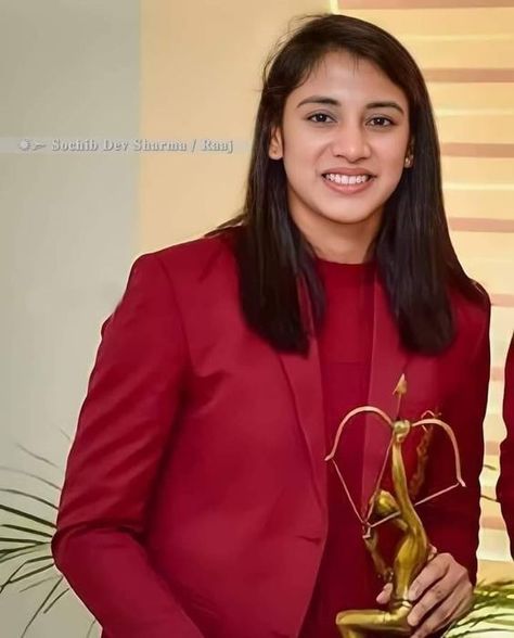 Smrithi Mandana Hd Wallpaper, Smriti Mandhana Wallpapers Full Hd, Smriti Mandhana Hd Pics Wallpaper, Smriti Mandhana Cute Wallpaper, Vishu Festival, Saina Nehwal, Sports Person, Indian Cricketers, Ghost Soldiers