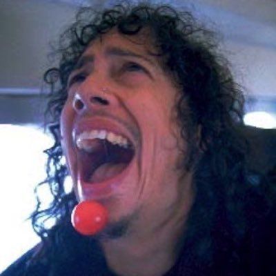 Metallica Funny Pics, Kirk Hammett Christmas, Kirk Hammet 90s, Funny Metallica Pictures, Kirk Hammet Funny, Metallica Christmas, Metallica Funny, Kirk Metallica, Bob Rock