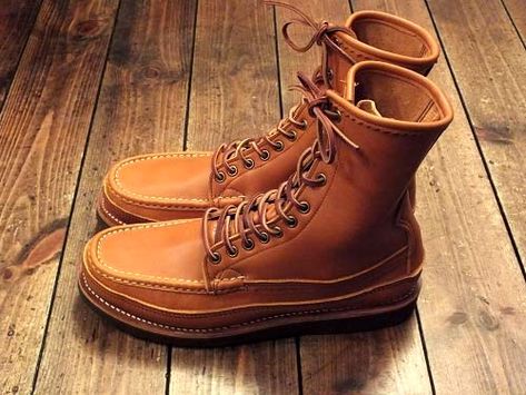 Mens Moccasins Boots, Russell Moccasin, Moccasins Boots, Tony Soprano, Man Stuff, Leather Work, Timberland Boots, Leather Working, Moccasins