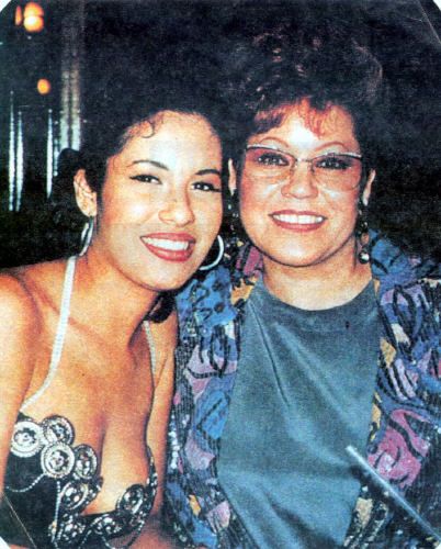 Mother and Daughter Selena Quintanilla Fashion, Selena Pictures, Latina Magazine, Selena Q, Tejano Music, Selena Quintanilla Perez, American Princess, Mexican American, Selena Quintanilla