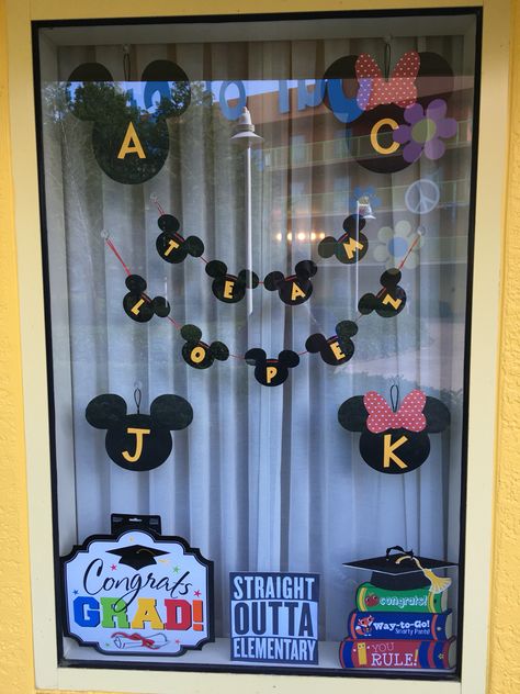 Pop Century Resort window decorations. WDW. DISNEYWORLD window decor  #WDW #disney #DISNEYWORLD #popcentury Decorate Disney Hotel Room Window, Disney Cheer Window Decorations, Cheer Window Decorations, Disney Window Decoration Resorts Ideas, Pop Century Window Decorations, Disney Hotel Window Decorations, Disney Resort Window Decorations, Disney Window Decoration Ideas, Disney Window Decoration