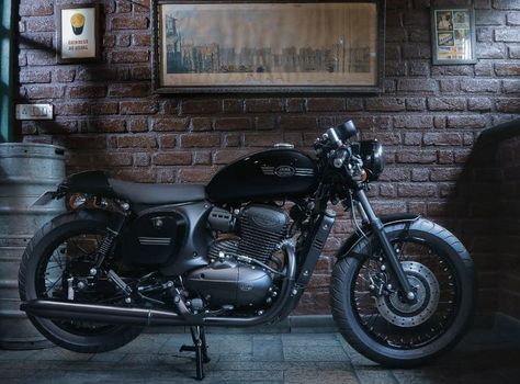 Jawa Bike, Jawa 42, Bike India, Cafe Racer Parts, Cars And Bikes, Мотоциклы Cafe Racers, Enfield Classic, Cool Science Facts, Bike Exif