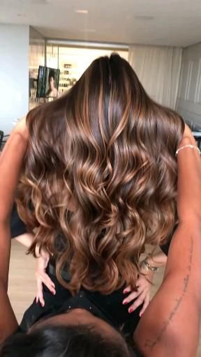 Honey Bayalage Brunette Long, Caramel Brunette Balayage Hair, Long Dark Hair Balayage, Brunette Summer Hair 2023 Long, Hair Color With Blue Eyes, Balaye Hair, Balayage For Dark Skin Tone, Balage Hair Brown, Hair Color For Indian Skin Tone